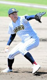 防御率トップの新庄空（鳥取城北）は最速１４３キロの直球を誇る