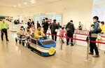 鳥取市歴史博物館で開く鉄道イベントの様子＝２０２２年１月