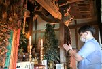 旧社殿にお参り