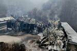 　山火事で燃えた建物＝２６日、韓国南東部・安東（聯合＝共同）