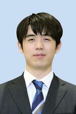 　藤井聡太七冠