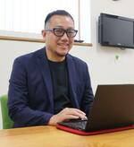 　徳吉薬局の徳吉雄三専務取締役