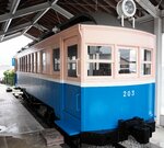 保存展示されているデハ２０３号。シンポジウム当日は内部が特別公開される
