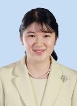　天皇、皇后両陛下の長女愛子さま