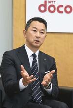 　インタビューに答えるＮＴＴドコモの前田義晃社長