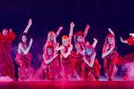 　東京ドームのステージに立つＸＧら
