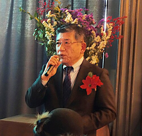 「すべての健康の元は小腸から。腸と脳も深い関連性がある」と話す長島氏