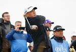 　練習ラウンドで調整する中島啓太＝ロイヤルトルーンＧＣ（共同）