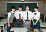 　フジテレビ系ドラマ「ビリオン×スクール」に出演する（左から）柏木悠（超特急）、水沢林太郎、山下幸輝、上坂樹里