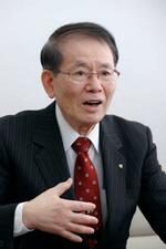 　中村哲さんと九州大医学部の同級生だった久保千春さん＝１９日、福岡市