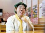 　インタビューに応じる「故郷喫茶Ｃａｆｅカミツレ」オーナーの吉田祐子さん＝１月３１日、福島県南相馬市