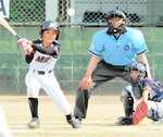 しぶとく　センター返し。打撃の基本を忠実に好機をつくる