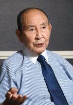 　新間寿さん（山内猛氏撮影）