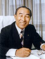 　創業者の石橋信夫