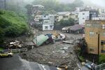 　激しい雨で大規模な土石流が発生し、複数の家屋が流された逢初橋付近＝２０２１年７月、静岡県熱海市