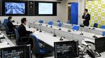 災害時の行方不明者の氏名公表の手順について協議する関係者ら＝１０日、鳥取県庁