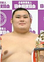 　大の里