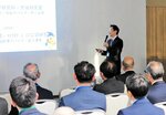 鳥取大の医工連携の取り組みを紹介する松永准教授＝大阪市此花区のリーベルホテルアットユニバーサル・スタジオ・ジャパン
