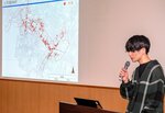 米子市中心市街地の空き町家について発表する山根さん