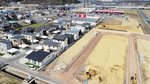 新興住宅が並び、住宅用宅地分譲土地の造成が進む浦富ＩＣ周辺＝８日、岩美町浦富