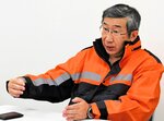 石川県輪島市の様子について語る本間教授＝１５日、米子市西町の鳥取大医学部付属病院