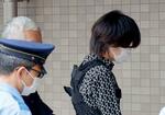 　名古屋・南署に入る長嶋壮真容疑者＝２７日午前１１時１３分