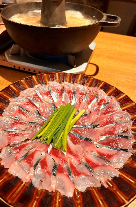 「美酒佳肴ゆらく」が提供するさばしゃぶ