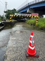 鳥取市徳吉　跨線橋アンダーパス（午前９時50分頃撮影）