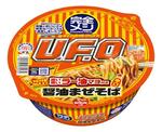 　日清食品の「完全メシ　日清焼そばＵ．Ｆ．Ｏ．　濃い濃いラー油マヨ付き醤油まぜそば」