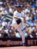 　ブルージェイズの菊池＝６日、トロント（ゲッティ＝共同）
