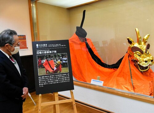 用具一式やパネルが展示されている会場