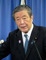 　記者会見する自民党の森山幹事長＝１日午前、東京・永田町の党本部