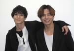 　映画「ＮＯＴ　ＢＥＥＲ」に出演した玉城裕規（左）と相馬理