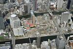 　再開発が進む、大阪市中心部に位置する中州・中之島の西側地区＝３月（共同通信社ヘリから）