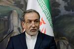 　記者会見に臨むイランのアラグチ外相＝４月、モスクワ（ロイター＝共同）