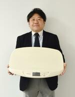 　「『妻がとても喜んでいる』などと、母親だけでなく家族みんなが笑顔になっているとの声をもらえてうれしいです」と話すタニタの服部稔さん