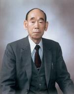 　創業者の松田由雄