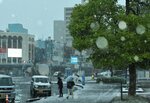 午前８時ごろの鳥取駅前