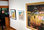版画と画稿が展示され、見比べながら鑑賞できる会場