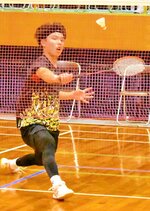 男子シングルスで優勝し、ダブルス、団体と合わせて３冠に輝いた森山由惺＝鳥取産業体育館