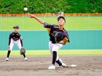 ”教え”生かして　野球教室で教わったことを生かして、懸命にプレー