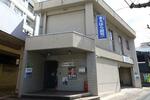 　個人献金者の住所として企業などの所在地を記載していた、日本維新の会の前原共同代表の政治団体の主たる事務所＝３日、京都市左京区
