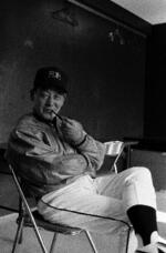 　「暗躍の球史」の表紙に使われた根本陸夫さんの写真（多田善一さん撮影）
