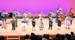 美しいバイオリンの音色を奏でる子どもたち