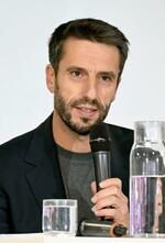 　記者会見でパリ五輪・パラリンピックを総括する大会組織委のトニー・エスタンゲ会長＝１３日、パリ郊外（共同）