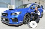 「家から会社の往復に社用車を使い、走行による部品の変化やよごれなどを調べています」と話す木村真生さん