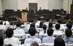 　準強制性交の罪に問われた元大阪地検検事正の初公判が開かれた大阪地裁の法廷＝２０２４年１０月