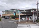 ＪＲ倉吉駅。バリアフリー化されている＝２０２４年10月13日、鳥取県倉吉市