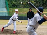 往年　 往年のピッチングで打者を翻弄（ほんろう）