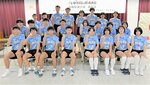 １６強以上を狙う鳥取県選抜の男女メンバー＝倉吉体育文化会館